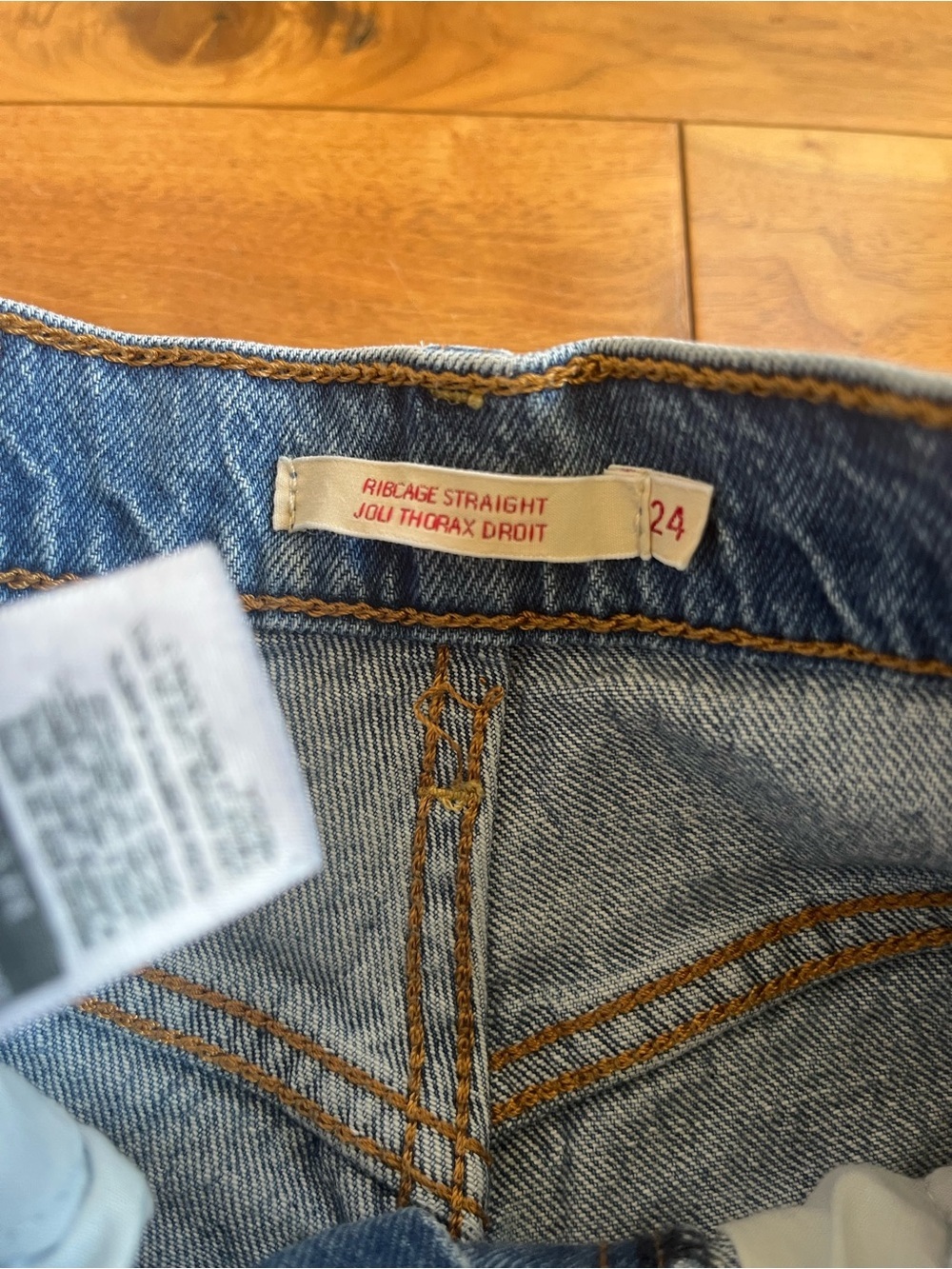 Levi's Premium Vintage Light Wash Ribcage Straight Button Fly High Rise Jeans - Picture 9 of 14